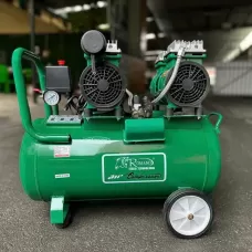 Máy Nén Khí Không Dầu Romano 1600W 50L RM 700/50 Máy Nén Khí Không Dầu Romano 1600W 50L RM 700/50