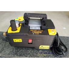 Máy rửa xe tăng áp mini gia đình LT 590 Máy rửa xe tăng áp mini gia đình LT 590
