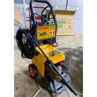 MÁY RỬA XE JETMAN 2200A