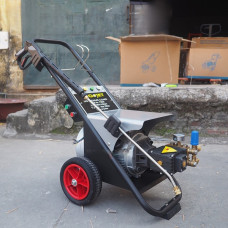 Máy rửa xe projet P5500-18